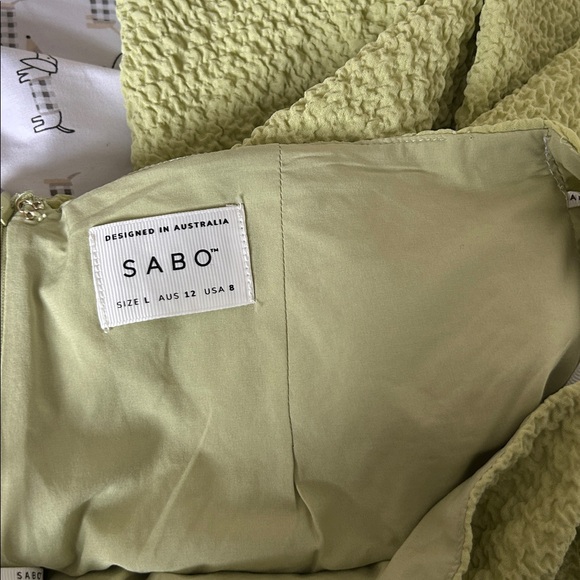 Sabo One-Shoulder Cutout Maxi Dress in Lime Green size M - Picture 4 of 6